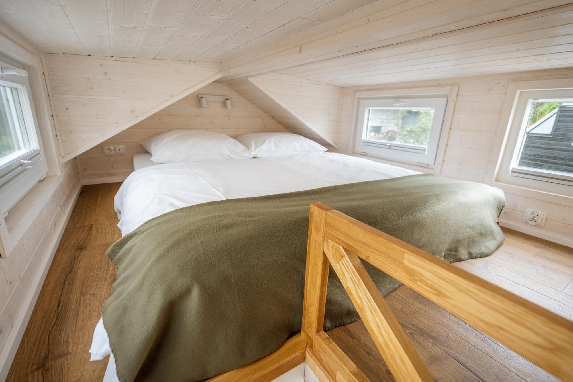 Staymoovers - Tinyhouse Zator Buitenkant foto