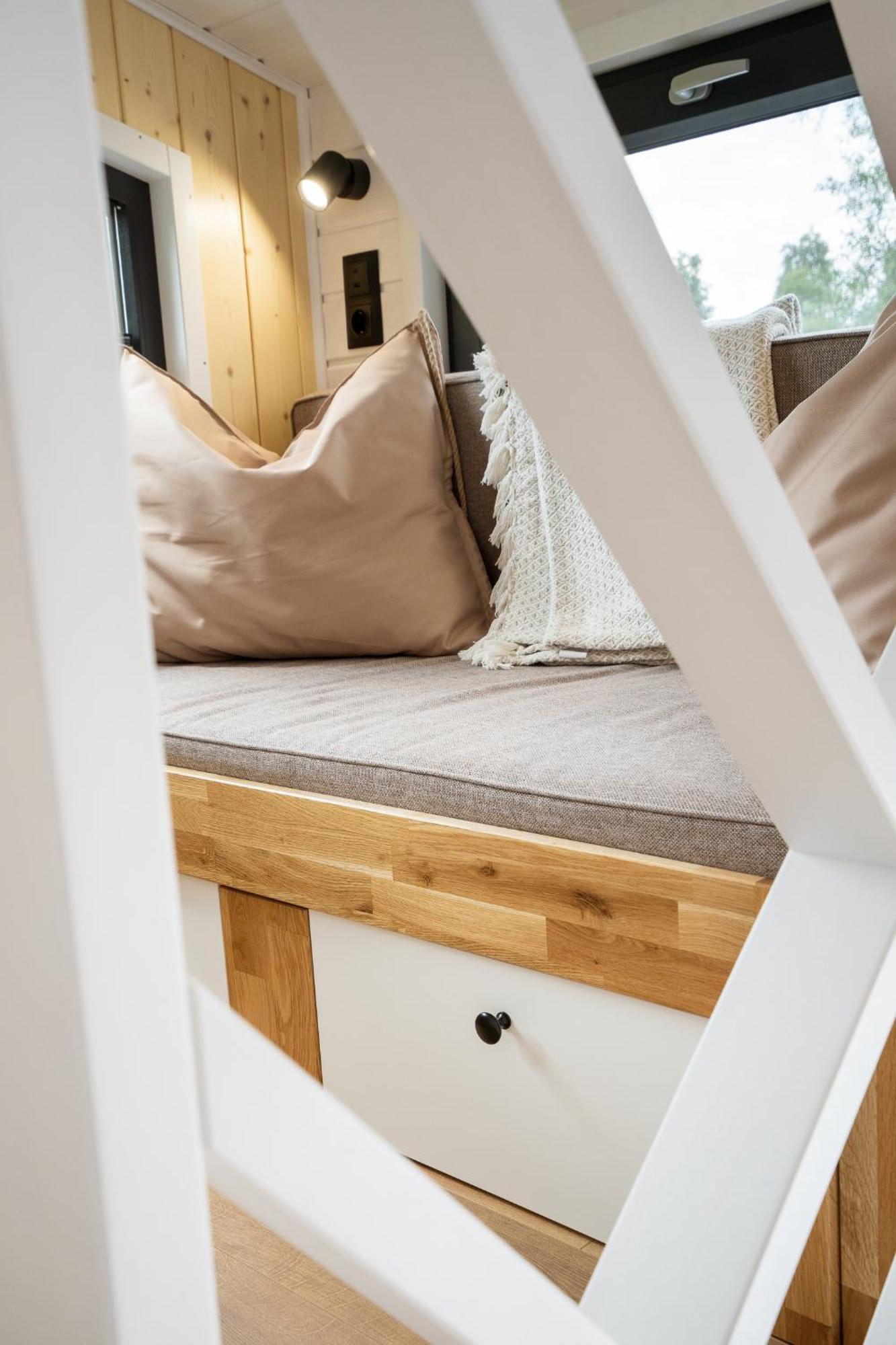 Staymoovers - Tinyhouse Zator Buitenkant foto