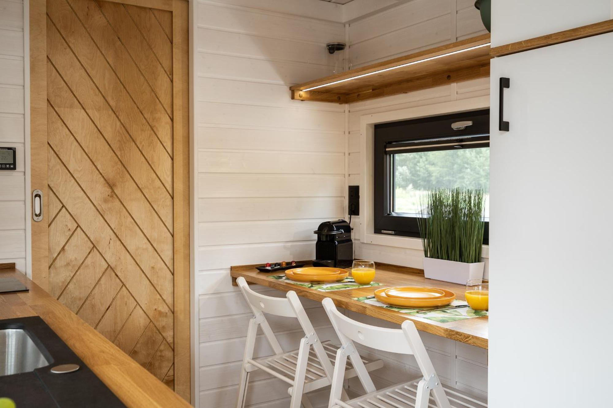 Staymoovers - Tinyhouse Zator Buitenkant foto