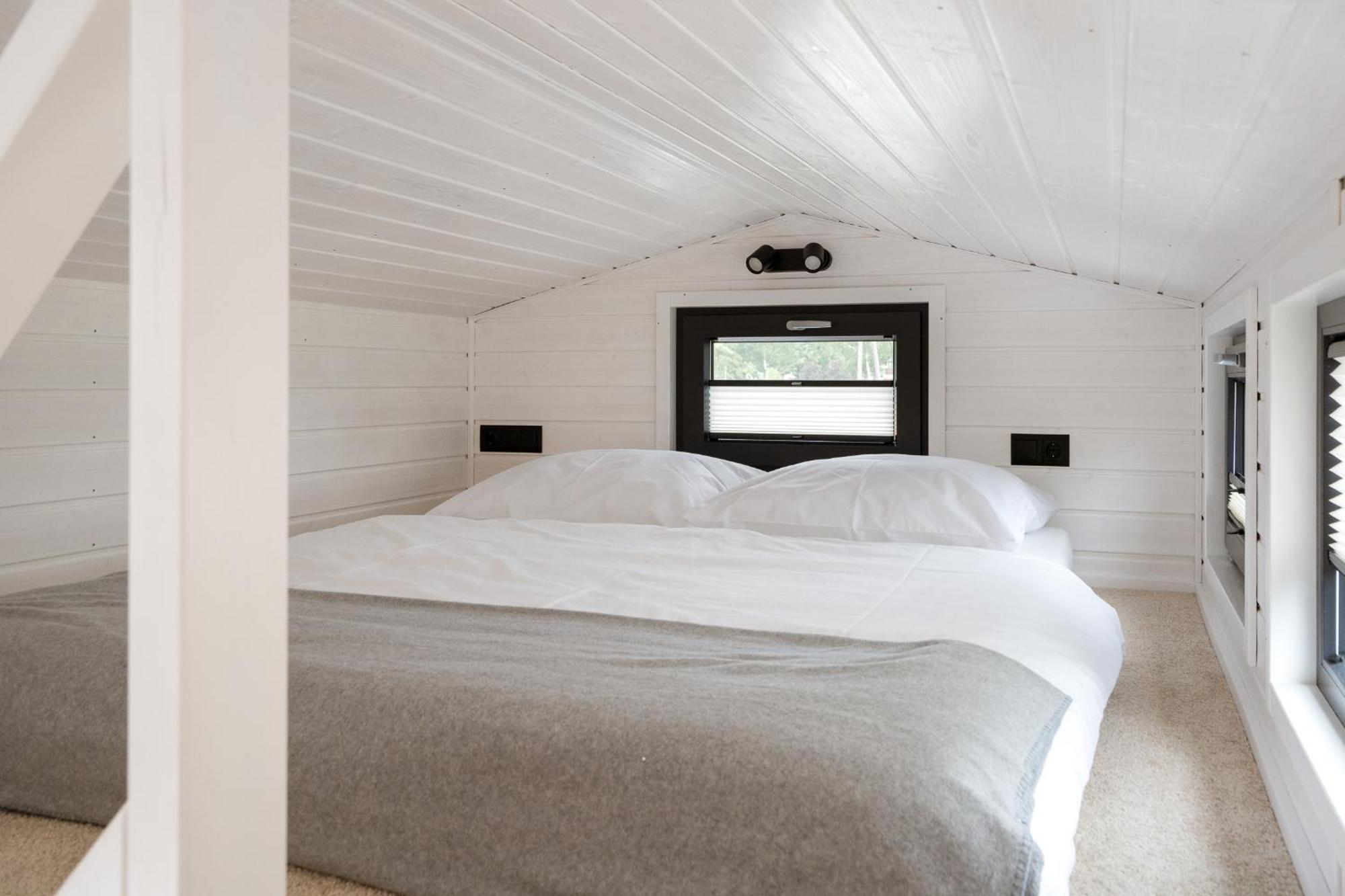 Staymoovers - Tinyhouse Zator Buitenkant foto