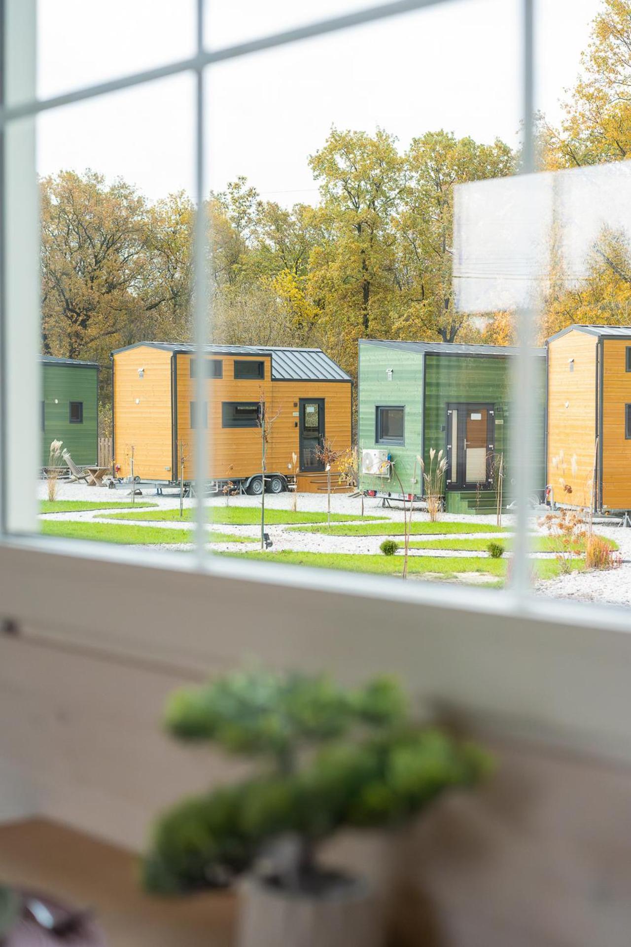 Staymoovers - Tinyhouse Zator Buitenkant foto
